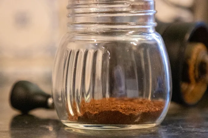 Hario Skerton gemalen koffieHario Skerton gemalen koffie Hario Skerton gemalen koffie
