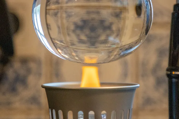 Syphon alcohol brander sfeerfoto Syphon alcohol brander sfeerfoto