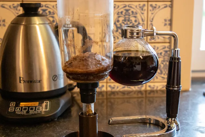 Haal de syphon terug uit elkaar Haal de syphon terug uit elkaar