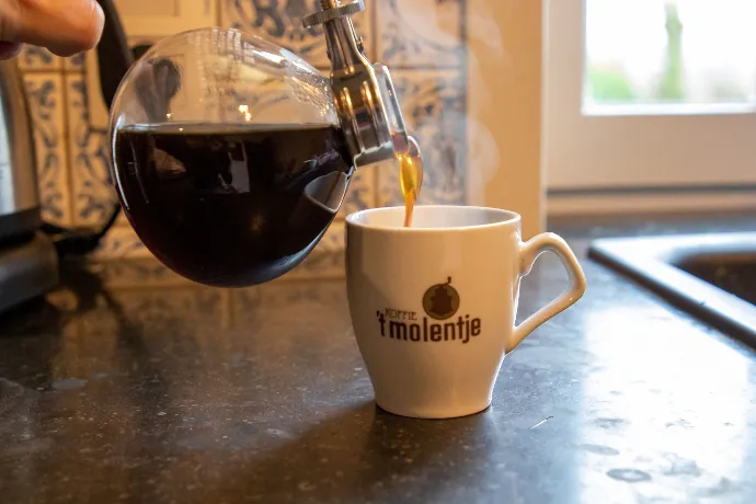 Geniet van je heerlijke vacuum koffie Geniet van je heerlijke vacuum koffie
